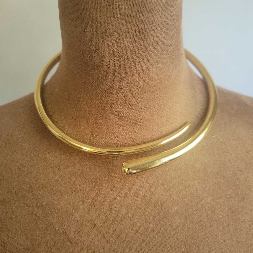 Gold Tone Hinged Bypass Torque Choker Collar Necklace One Size Minimalist